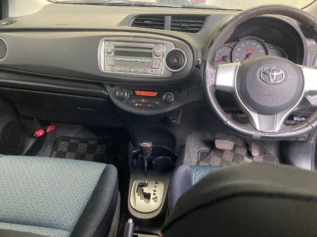 TOYOTA Vitz thumbnail 51