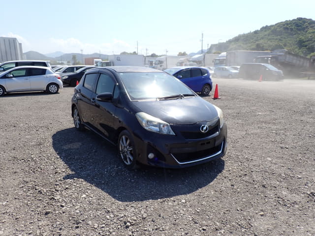 TOYOTA Vitz thumbnail 7