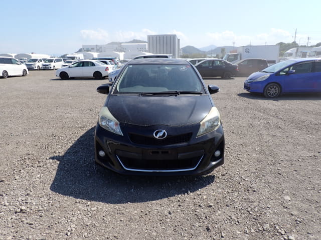 TOYOTA Vitz thumbnail 8