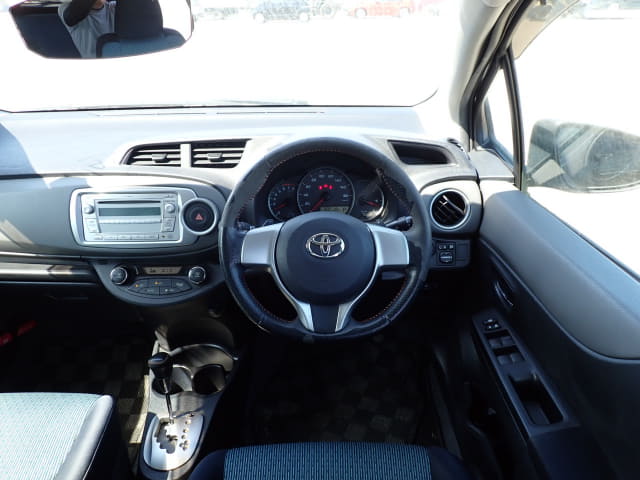 TOYOTA Vitz thumbnail 34