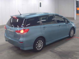2011 TOYOTA Wish