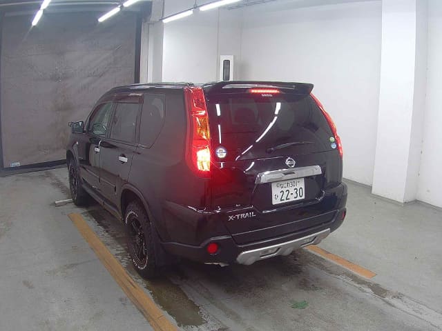 NISSAN X-Trail thumbnail 6