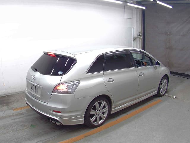 TOYOTA Mark X Zio thumbnail 2