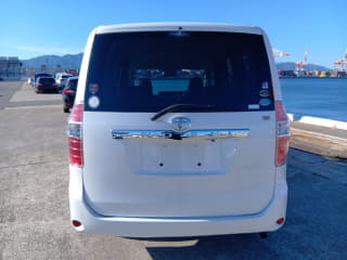 2009 TOYOTA Noah
