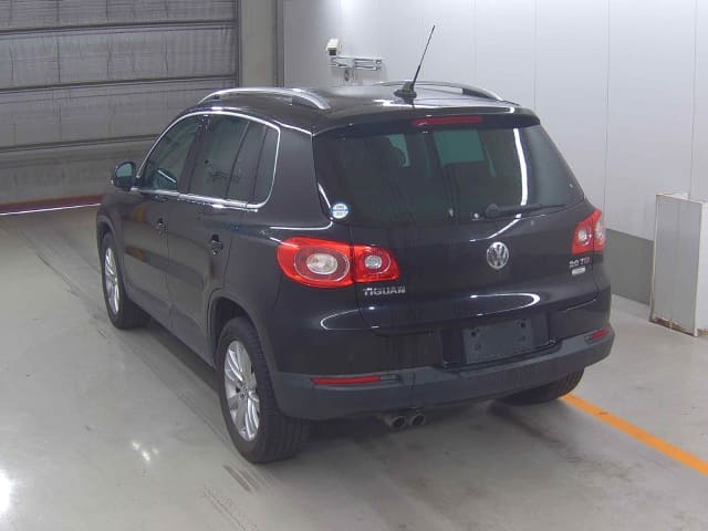 VOLKSWAGEN Tiguan thumbnail 59