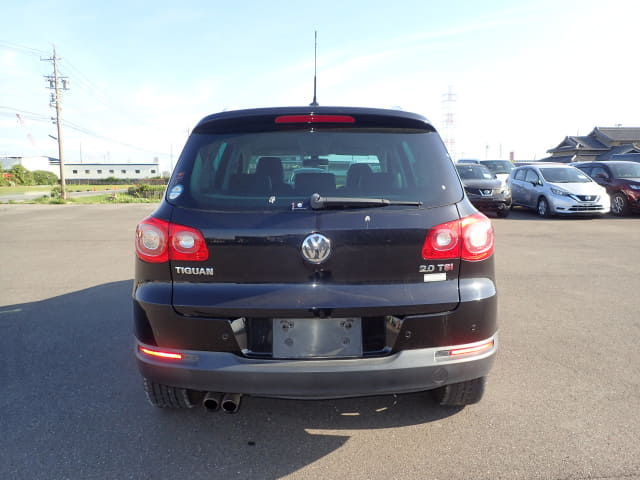 VOLKSWAGEN Tiguan thumbnail 68