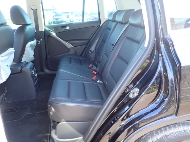 VOLKSWAGEN Tiguan thumbnail 27