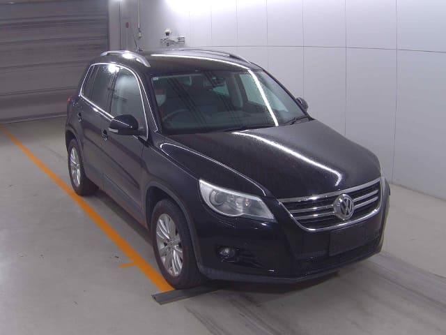 VOLKSWAGEN Tiguan thumbnail 58