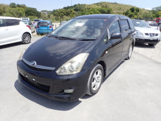 2005 TOYOTA Wish