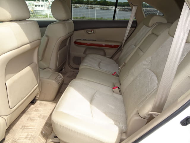 TOYOTA Harrier thumbnail 26