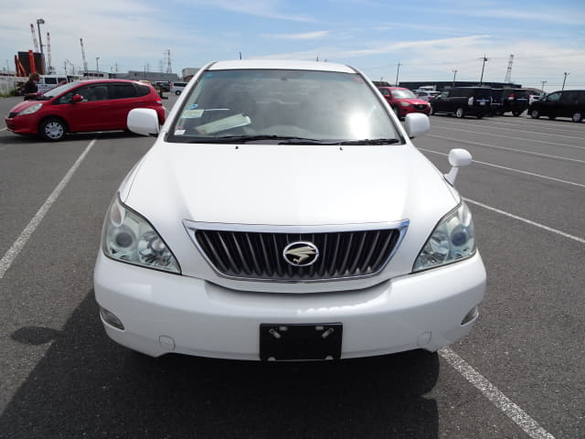 TOYOTA Harrier thumbnail 8