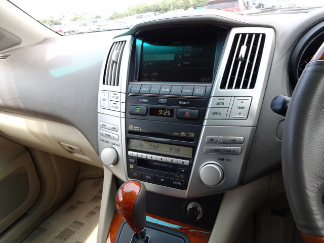 TOYOTA Harrier thumbnail 37
