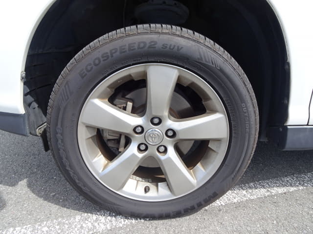TOYOTA Harrier thumbnail 9