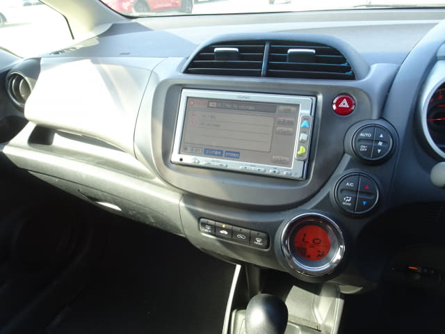 HONDA Fit thumbnail 37