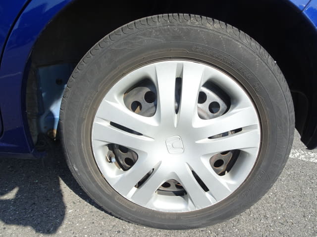HONDA Fit thumbnail 10