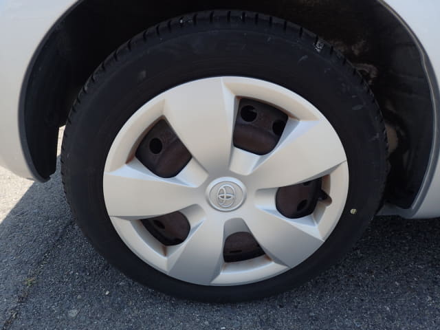 TOYOTA Ractis thumbnail 11