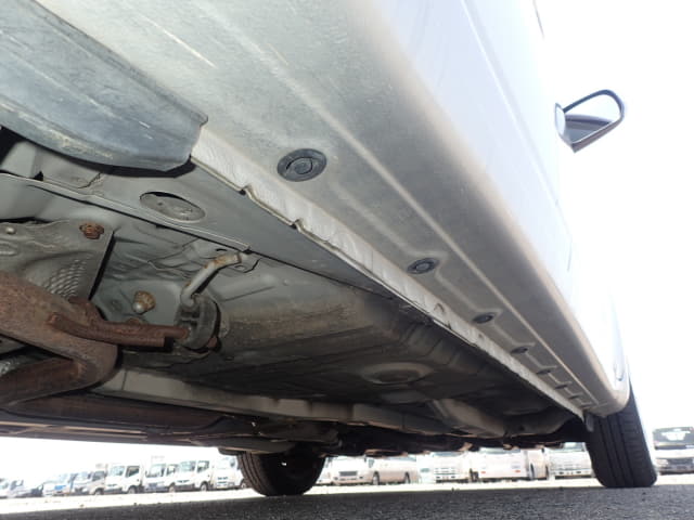 TOYOTA Ractis thumbnail 22