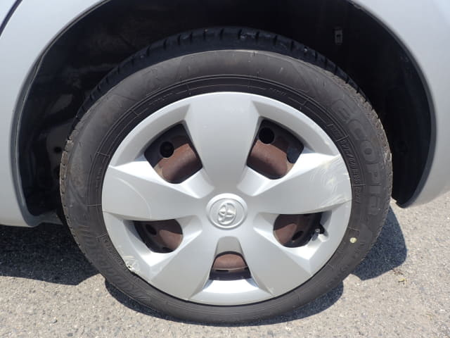 TOYOTA Ractis thumbnail 10
