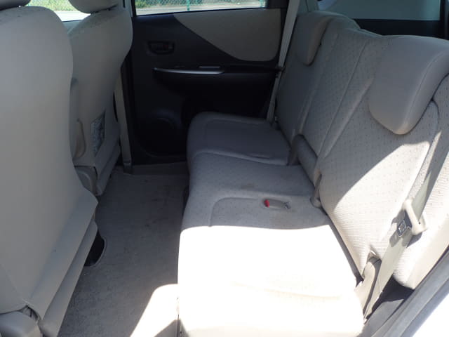 TOYOTA Ractis thumbnail 27