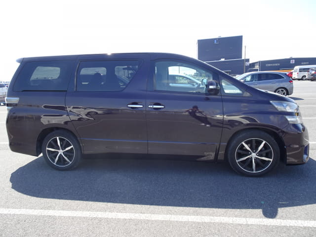 TOYOTA Vellfire thumbnail 6