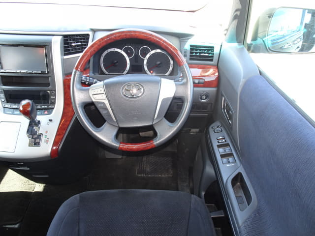 TOYOTA Vellfire thumbnail 34