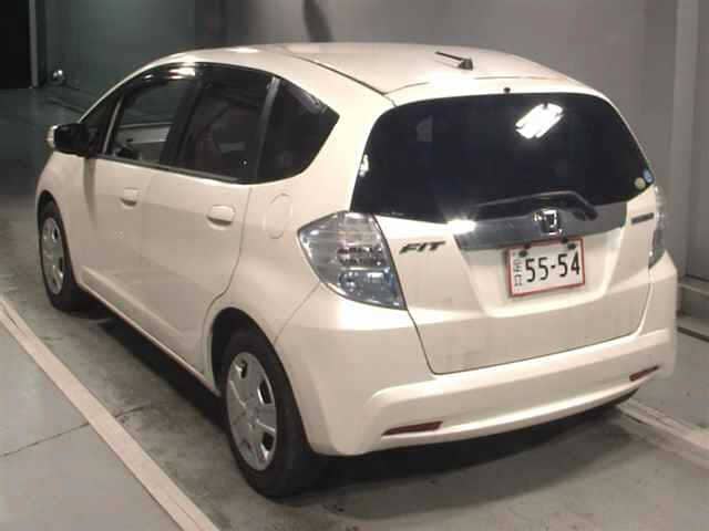 HONDA Fit Hybrid thumbnail 7