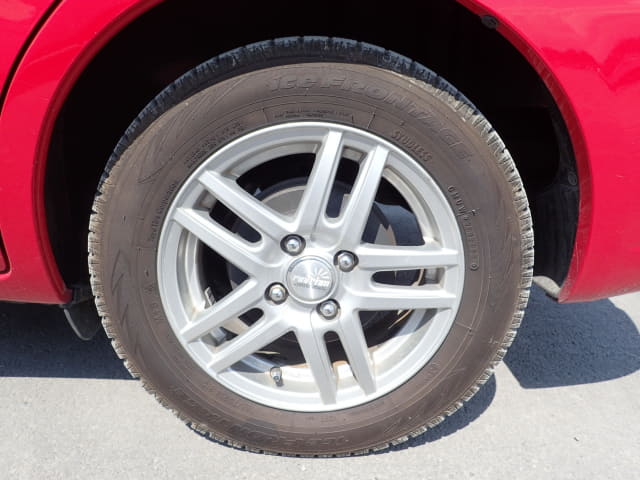TOYOTA Raum thumbnail 10