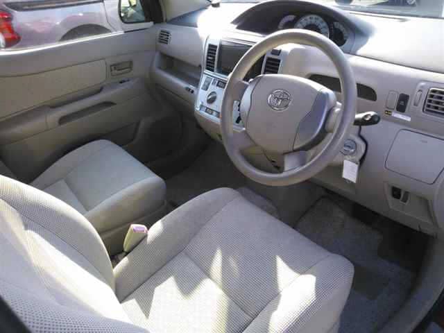 TOYOTA Raum thumbnail 54