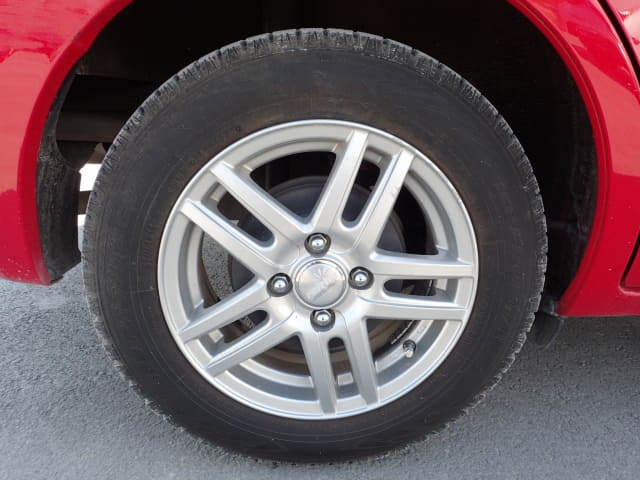 TOYOTA Raum thumbnail 11