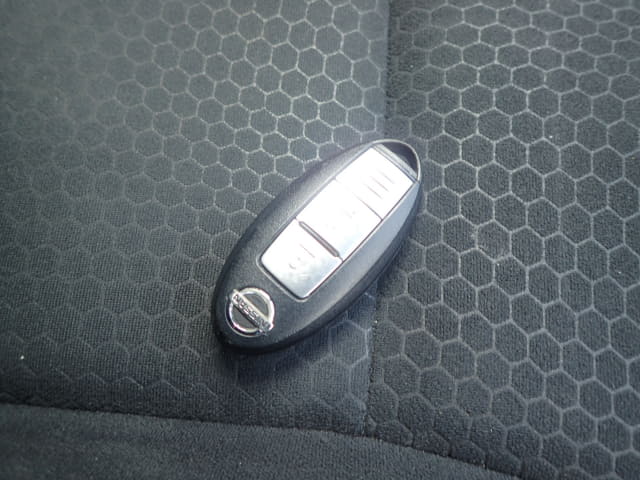 NISSAN JUKE thumbnail 60