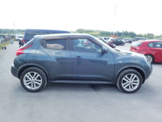 2011 NISSAN JUKE