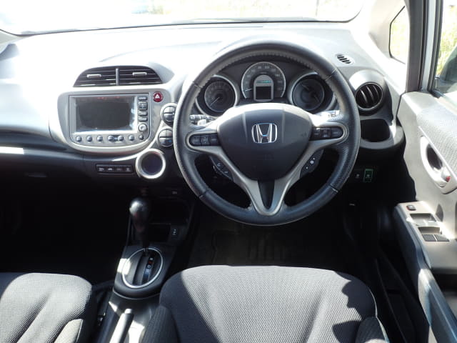 HONDA Fit Hybrid thumbnail 32