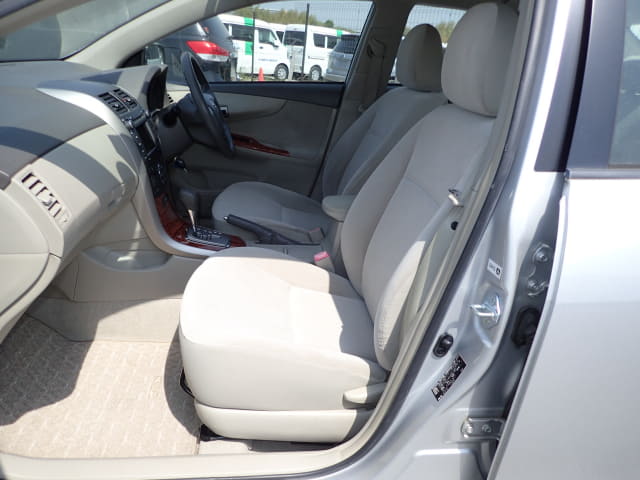 TOYOTA Corolla Axio thumbnail 26