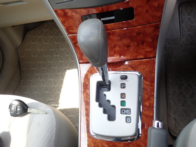 TOYOTA Corolla Axio thumbnail 37