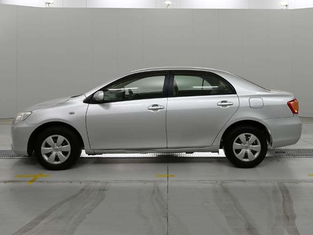 TOYOTA Corolla Axio thumbnail 5