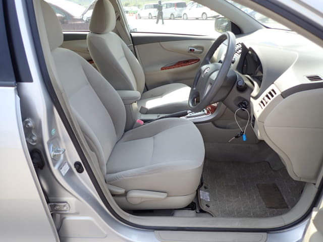 TOYOTA Corolla Axio thumbnail 25