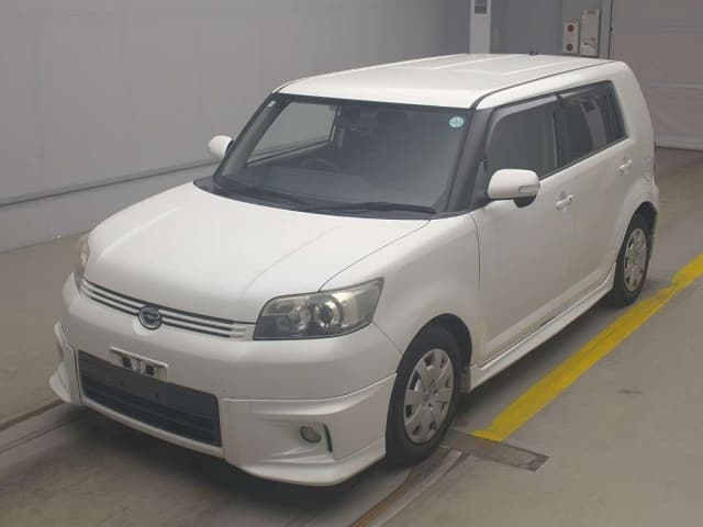 TOYOTA Corolla Rumion