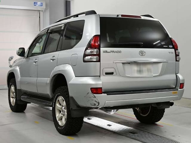 TOYOTA Land Cruiser Prado thumbnail 8
