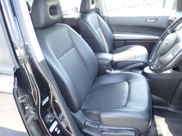 NISSAN X-Trail thumbnail 25
