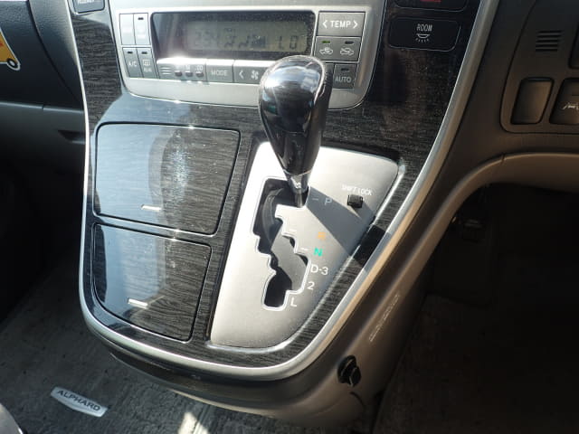 TOYOTA Alphard thumbnail 43