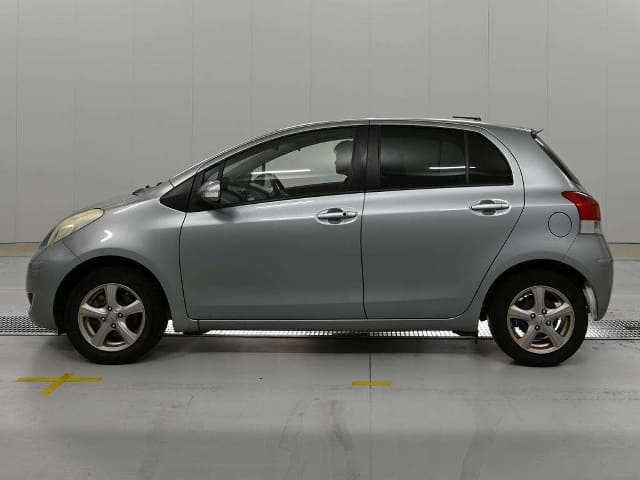 TOYOTA Vitz thumbnail 48