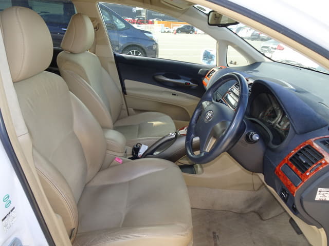 TOYOTA Blade thumbnail 25