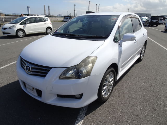 TOYOTA Blade