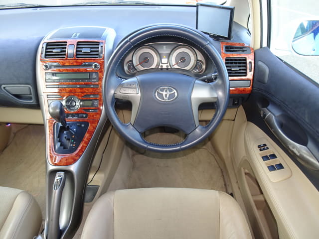 TOYOTA Blade thumbnail 31