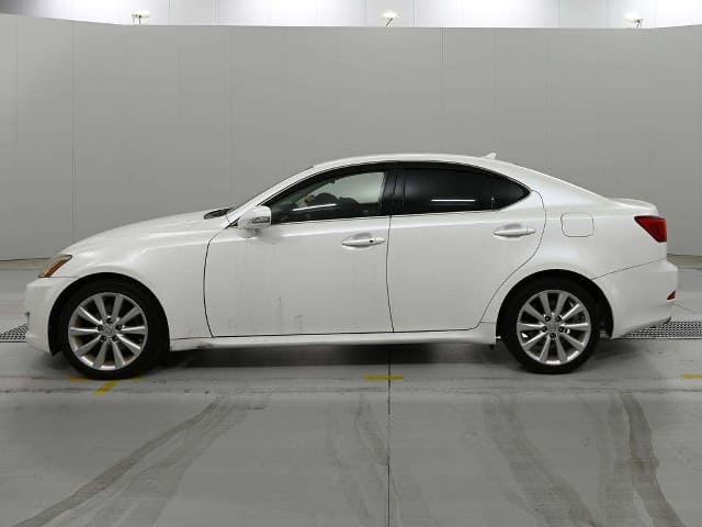 LEXUS IS thumbnail 6