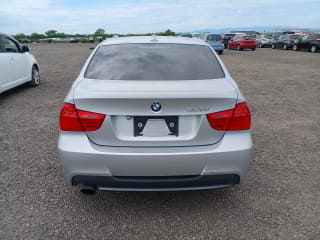2011 BMW 3 Series