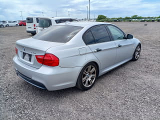 2011 BMW 3 Series