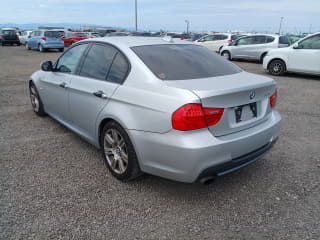 2011 BMW 3 Series