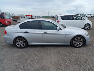 2011 BMW 3 Series