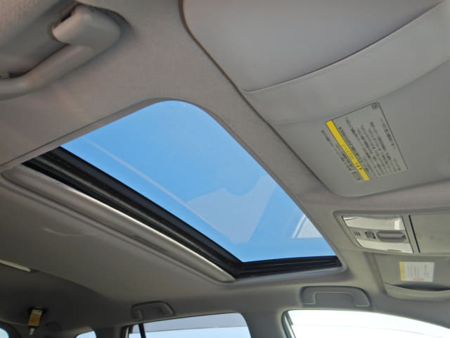 TOYOTA RAV4 thumbnail 25